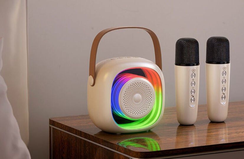 Колонка C 65432 (30) 2 мікрофони, bluetooth, підсвічування, зміна голосу, type-c, слот для карти пам’яті, AUX роз’єм