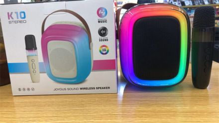Караоке C 66383 (30) bluetooth, мікрофон, підсвічування, type-c, TF-картка, зміна голосу, регуляція гучності 